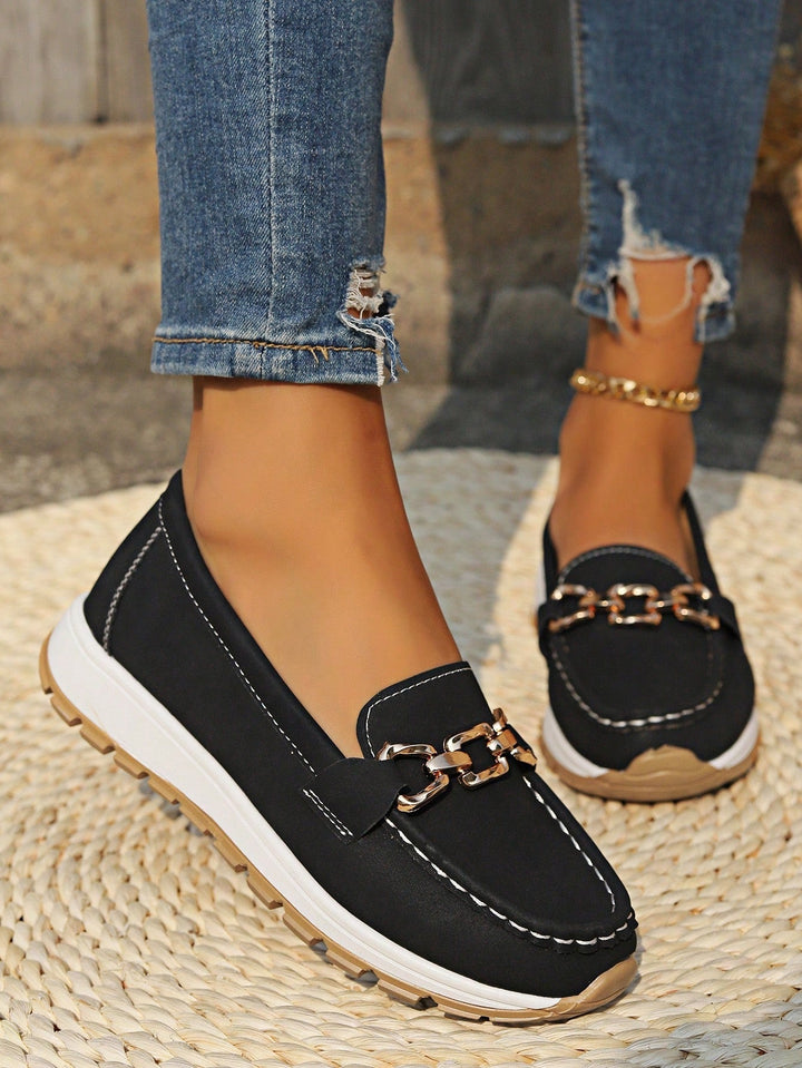 Women's square-toe loafers with gold-tone chain detail