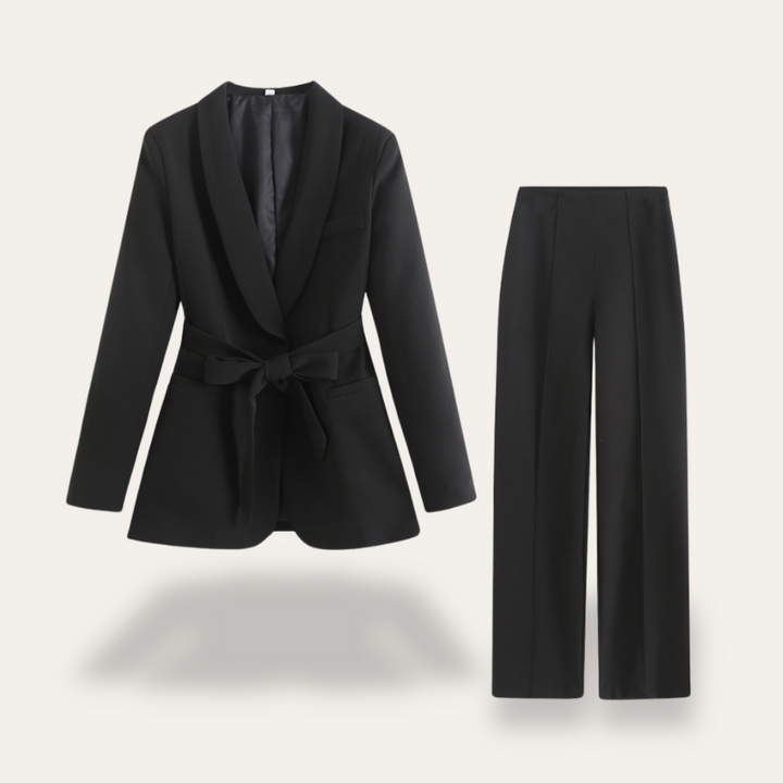 Aislin | Refined Trousers with Tailored Detail
