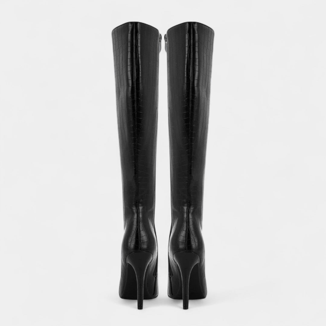 Andrea | Pointed-Toe Boots with Refined Detail