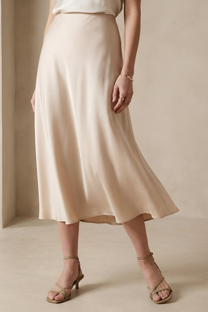 Avery | Refined Skirt with Signature Detail