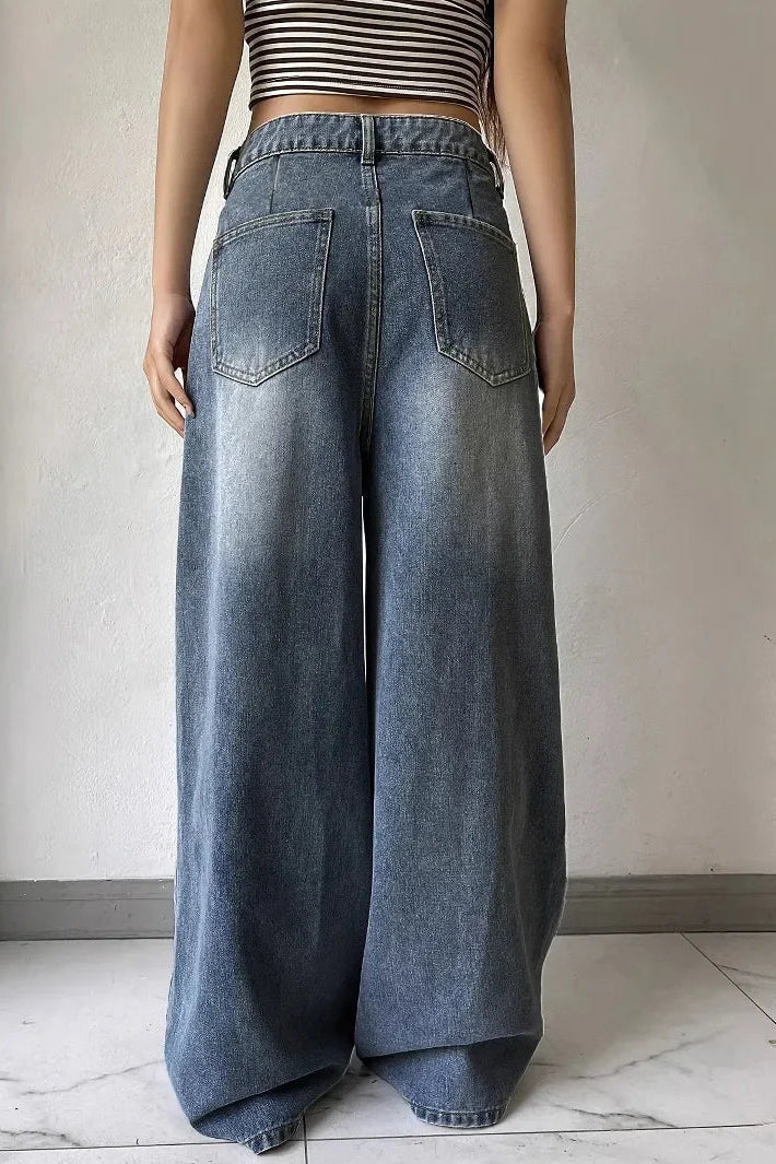 Carla | Refined Trousers with Tailored Detail