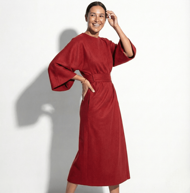 Dawn | Elegant Dress with Refined Detail