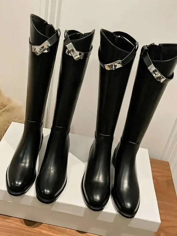 Derya | Boots with Buckle Detail