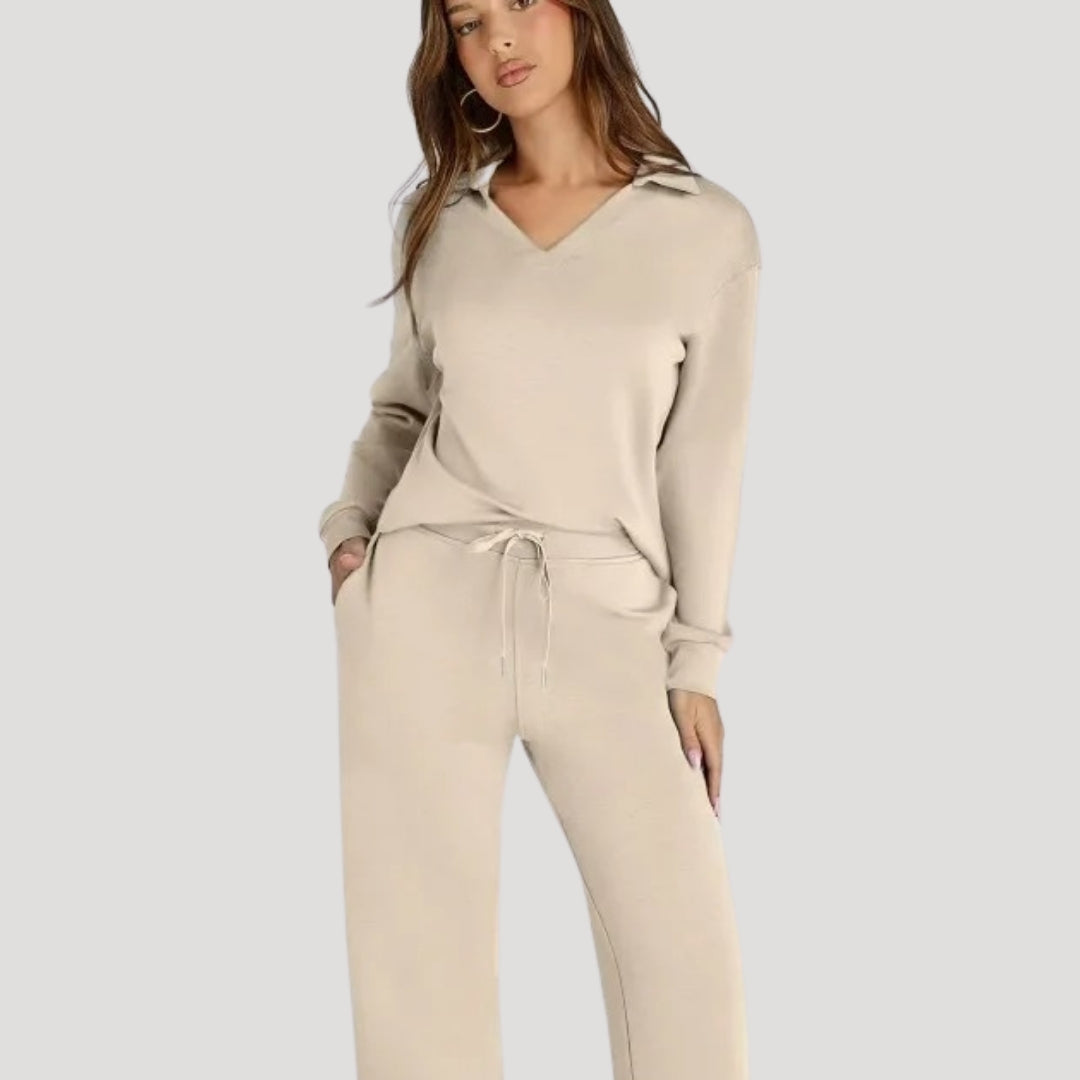 Elena | Knit V-Neck Wide-Leg Trousers