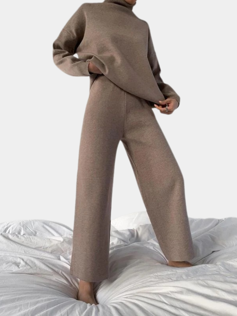Eliana | Knit Trousers with Tailored Detail