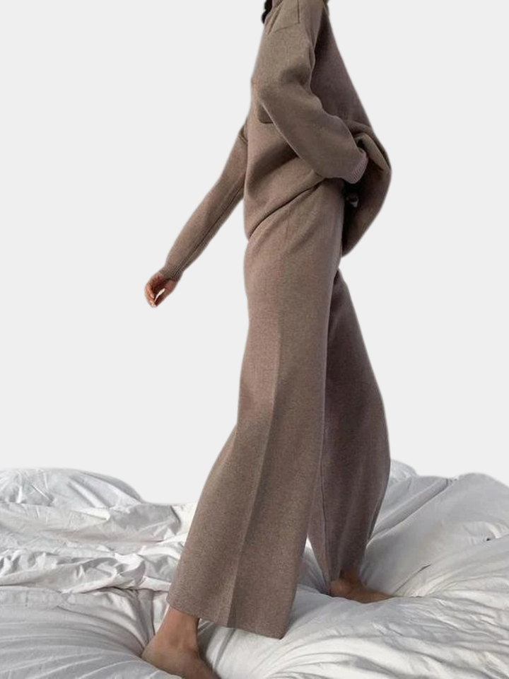 Eliana | Knit Trousers with Tailored Detail