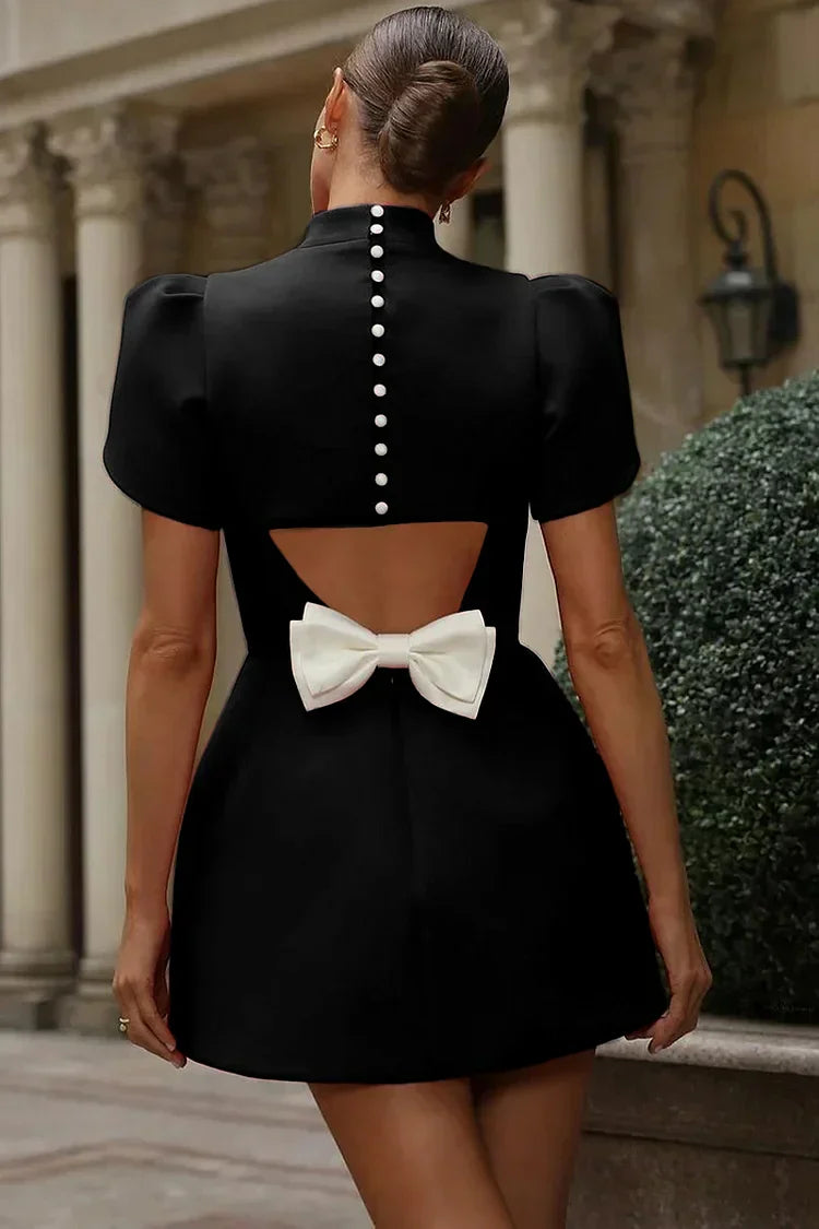 Felicia | Elegant Dress with Refined Detail