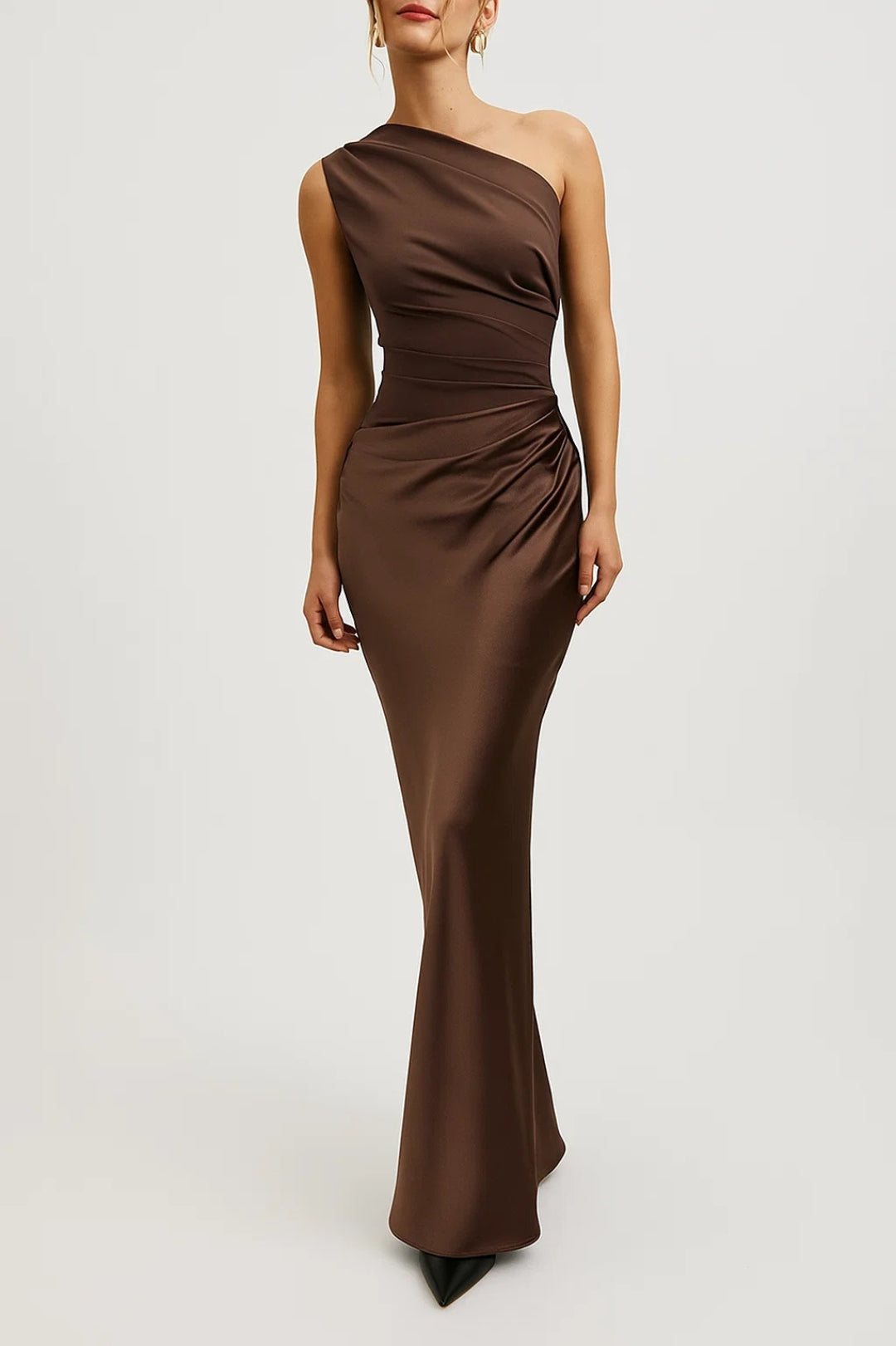 Genevieve | Elegant Dress with Refined Detail