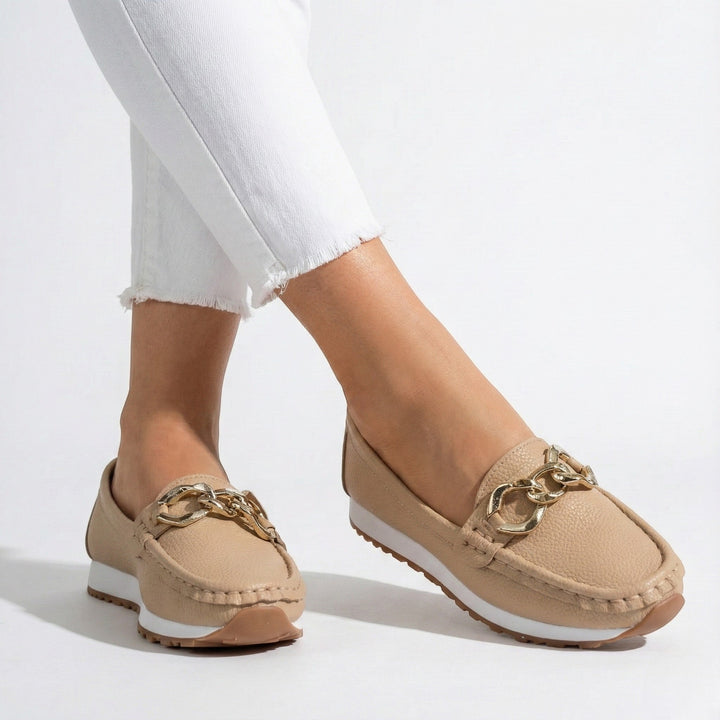 Hina | Classic Flats with Refined Detail