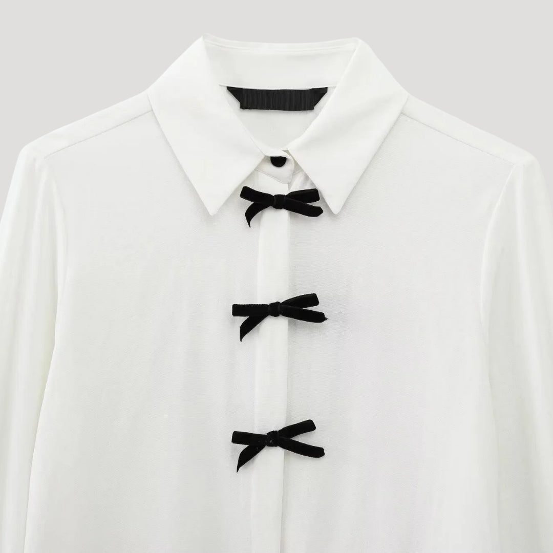 Imogen | Refined Blouse with Tailored Detail