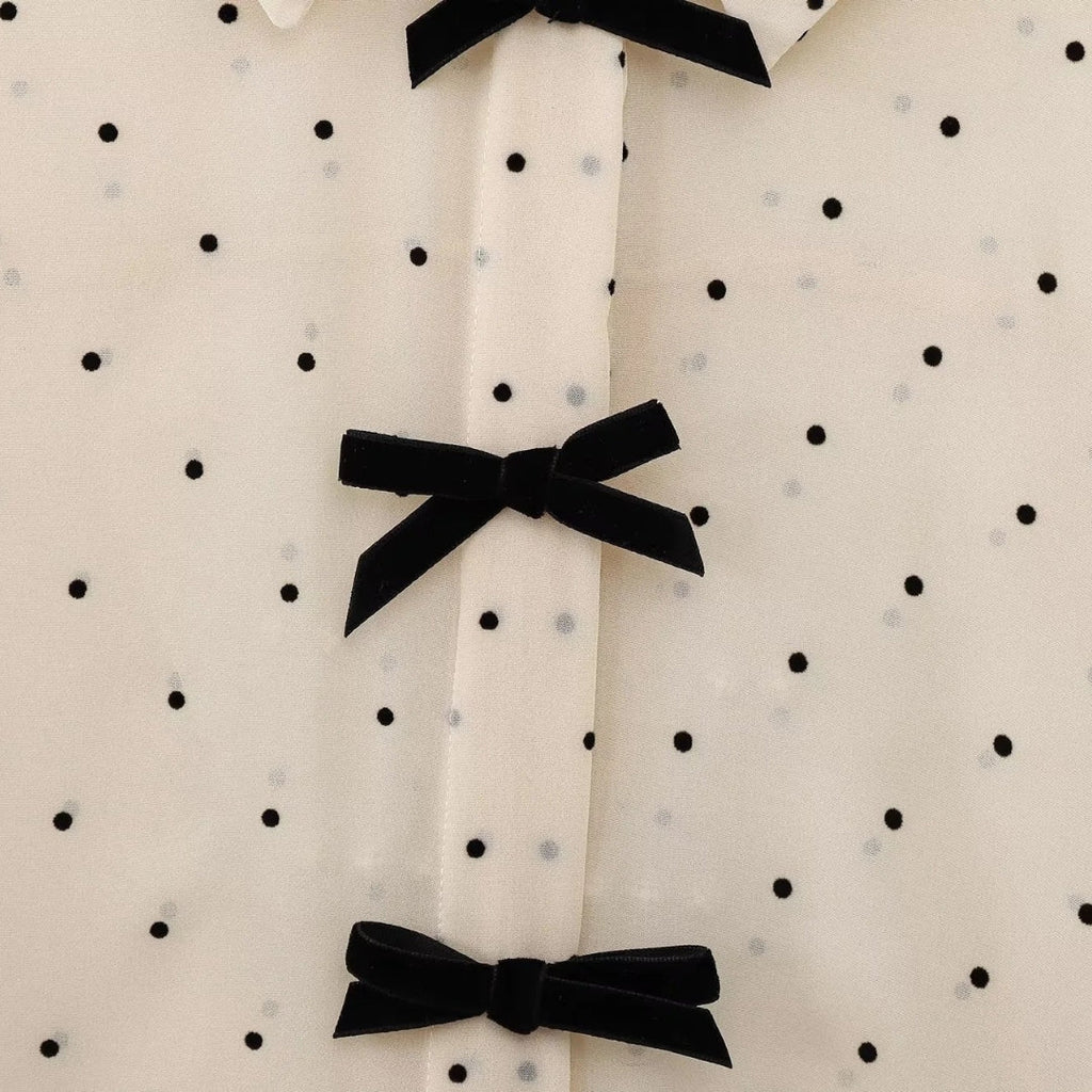 Imogen | Refined Blouse with Tailored Detail