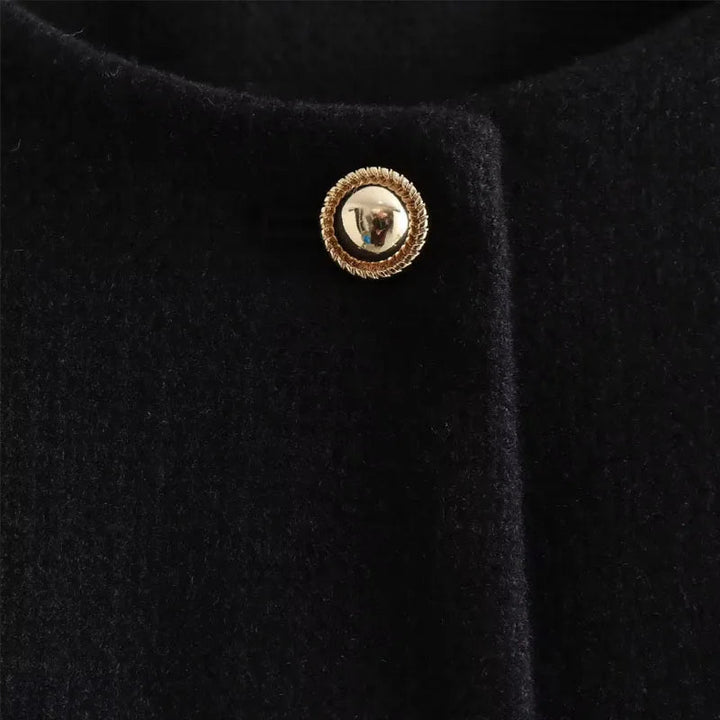 Lainey | Refined Cardigan with Tailored Detail