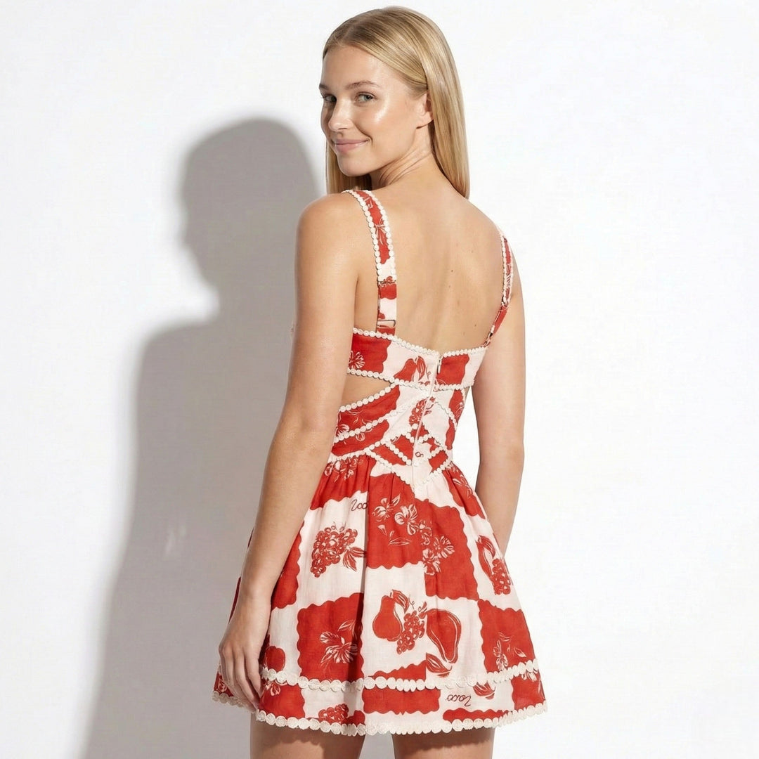 Magda | Elegant Dress with Refined Detail