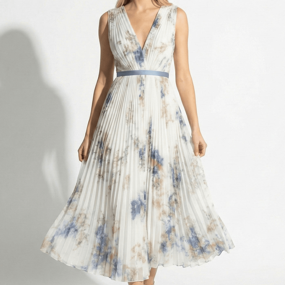 Maia | V-Neck Pleated Maxi Floral Dress