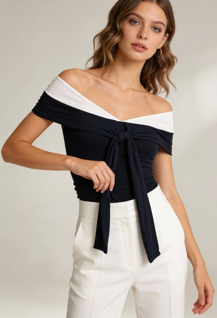 Mallory | Refined Blouse with Tailored Detail