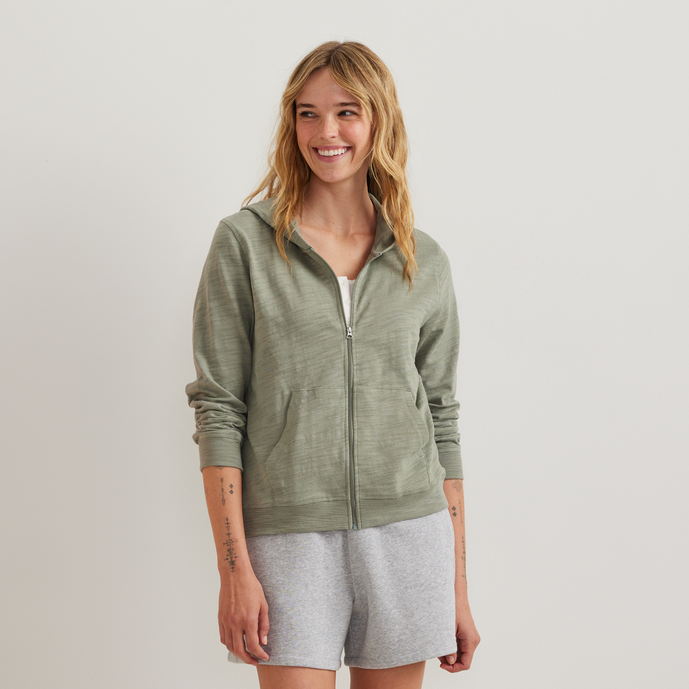 Women's full-zip hooded sweatshirt with front pockets