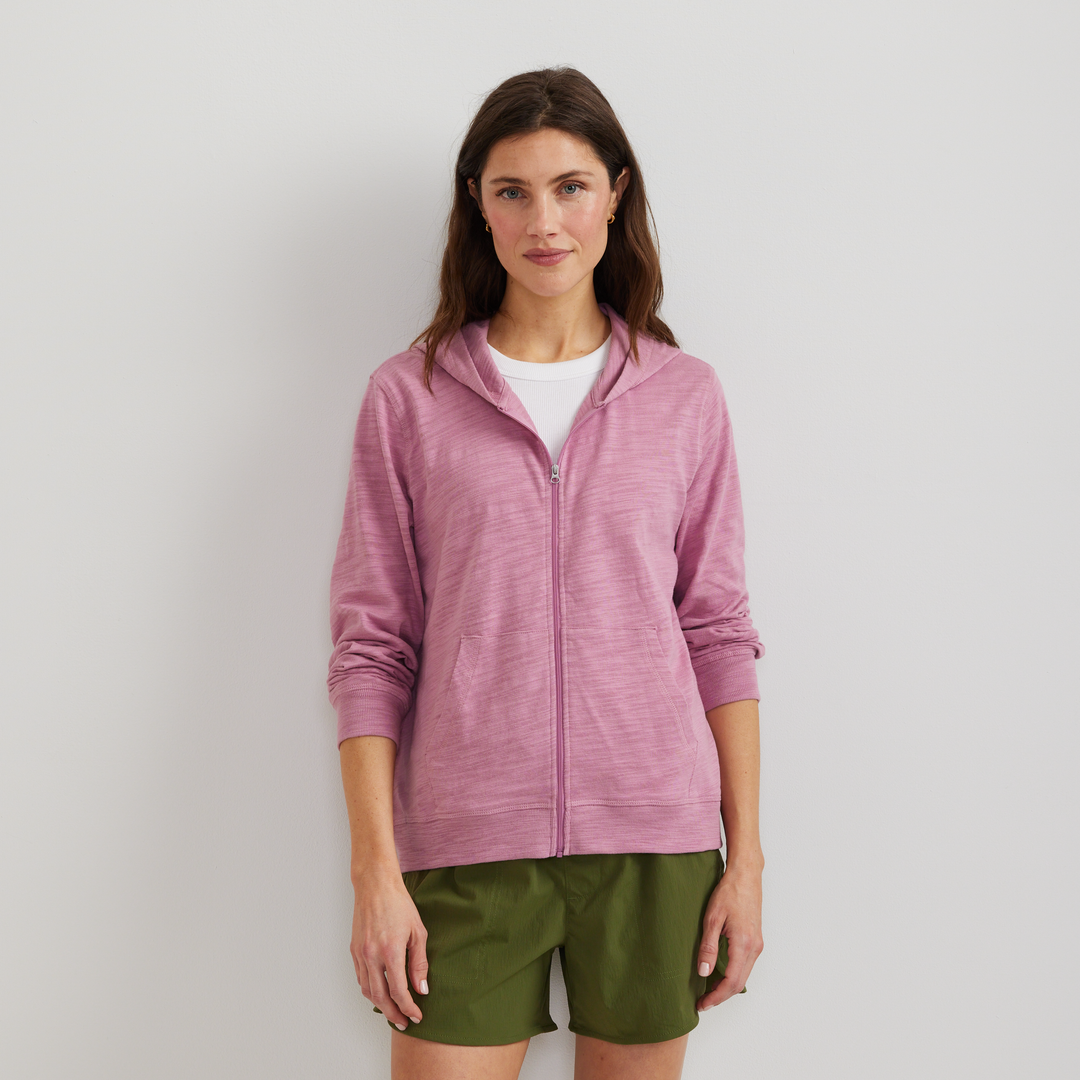Women's full-zip hooded sweatshirt with front pockets