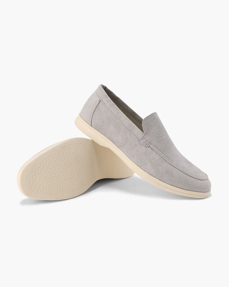 Men's slip-on loafers with stitched apron toe and low sole