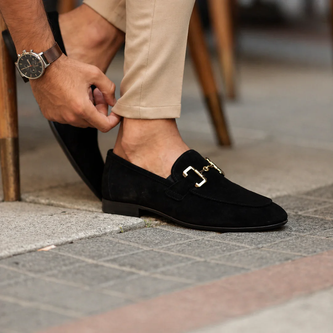 Men's plain loafers with decorative metal buckle and almond toe