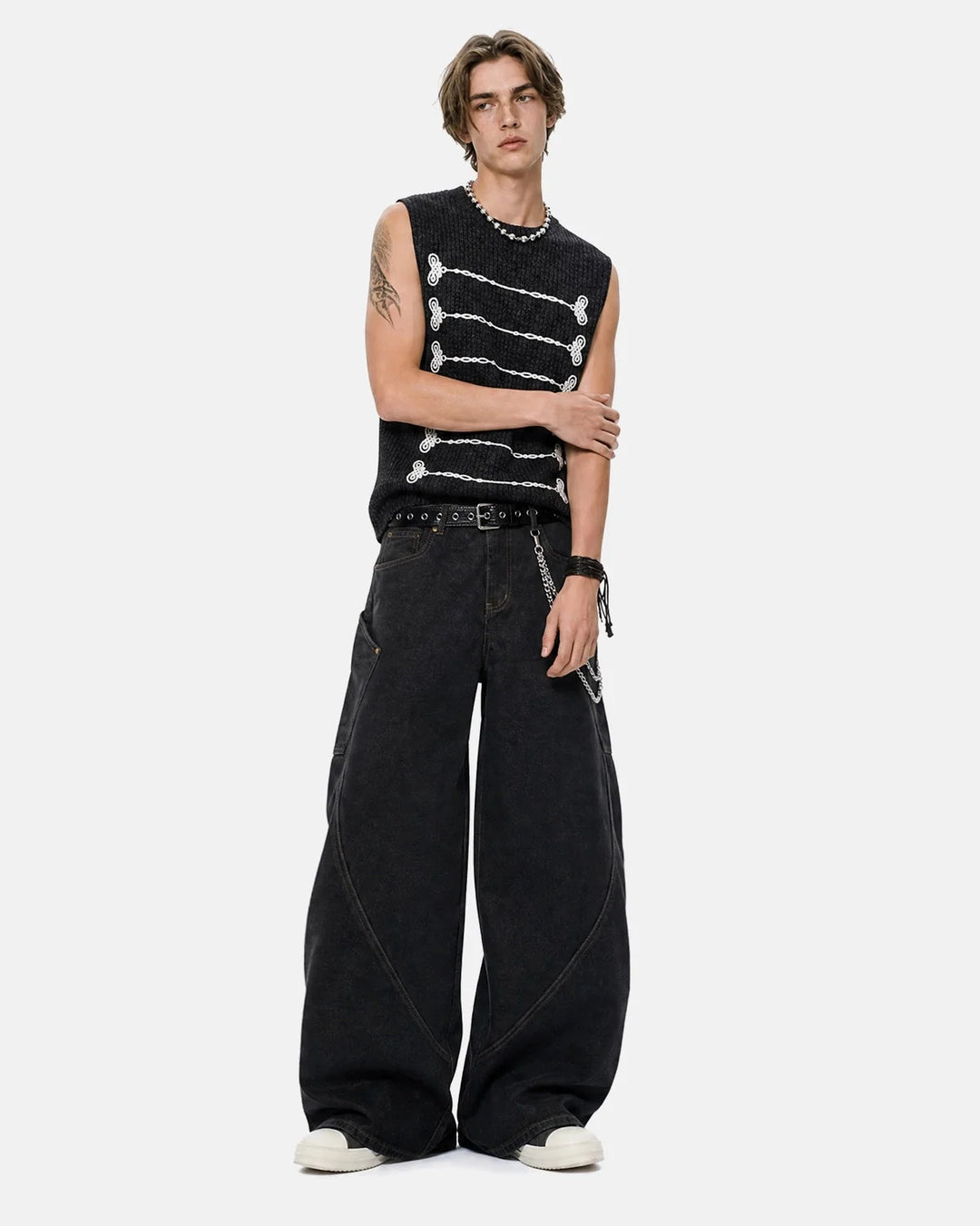 Women's ribbed knit tank top with embroidered front motifs